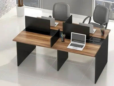 Mesa de escritorio para 4 pessoas
